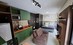 Ape84 Tela de cinema e vaga Studio novo prox Paulista